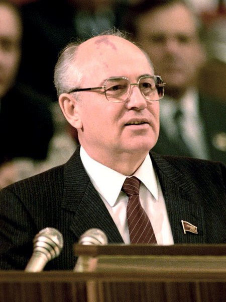Mikail Gorbaciov, RIA Novosti archive, image #850809 / Vladimir Vyatkin / CC-BY-SA 3.0