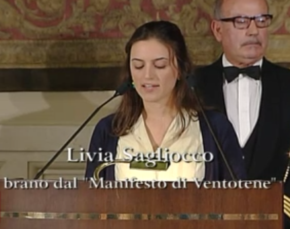 Livia Sagliocco legge un brano dal Manifesto di Ventotene