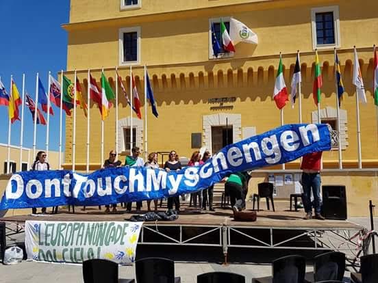 Ventotene 22 maggio 2016 - Flashmob per la commemorazione di Altiero Spinelli.